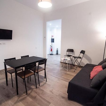 ساليرنو Nizza Apartment In Centro المظهر الخارجي الصورة