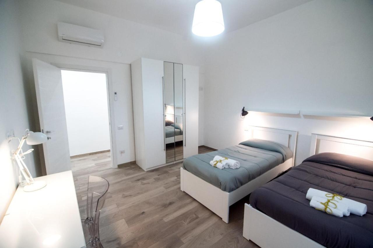 ساليرنو Nizza Apartment In Centro المظهر الخارجي الصورة