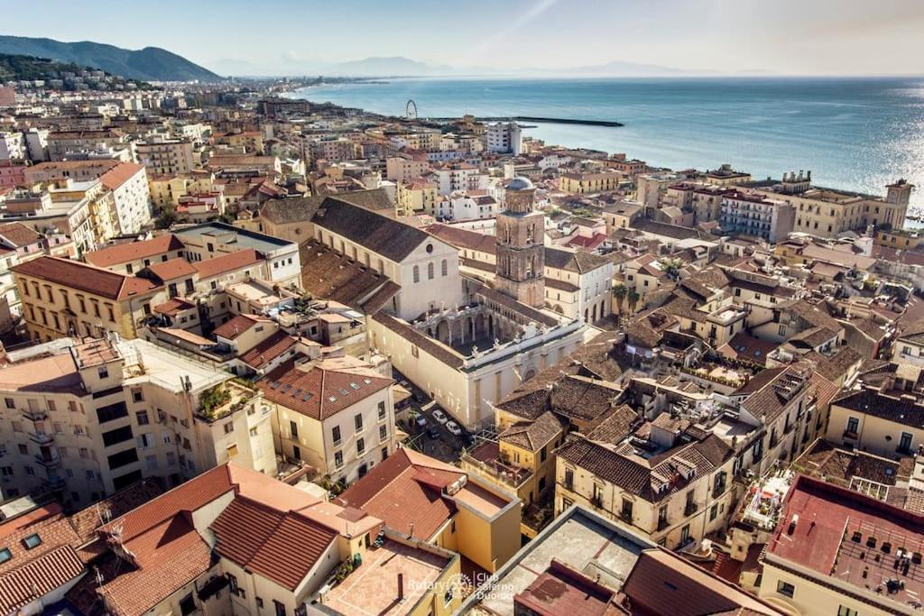 ساليرنو Nizza Apartment In Centro المظهر الخارجي الصورة