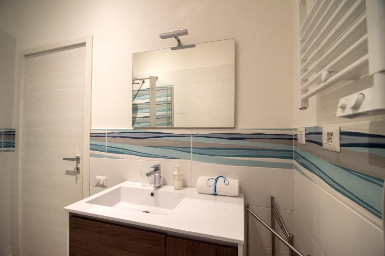 ساليرنو Nizza Apartment In Centro المظهر الخارجي الصورة