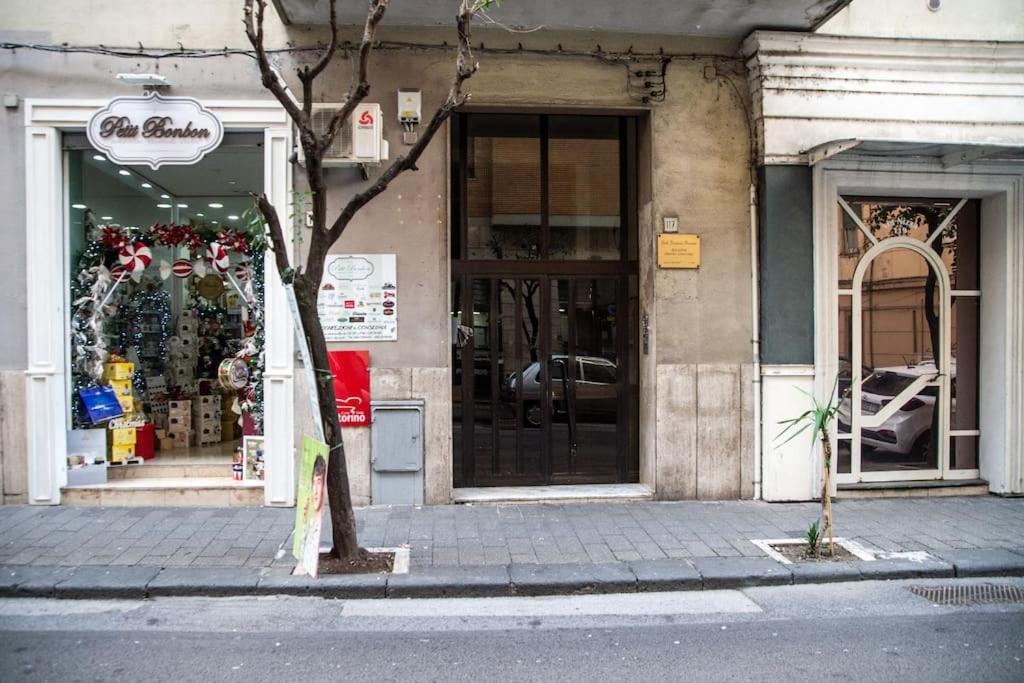 ساليرنو Nizza Apartment In Centro المظهر الخارجي الصورة